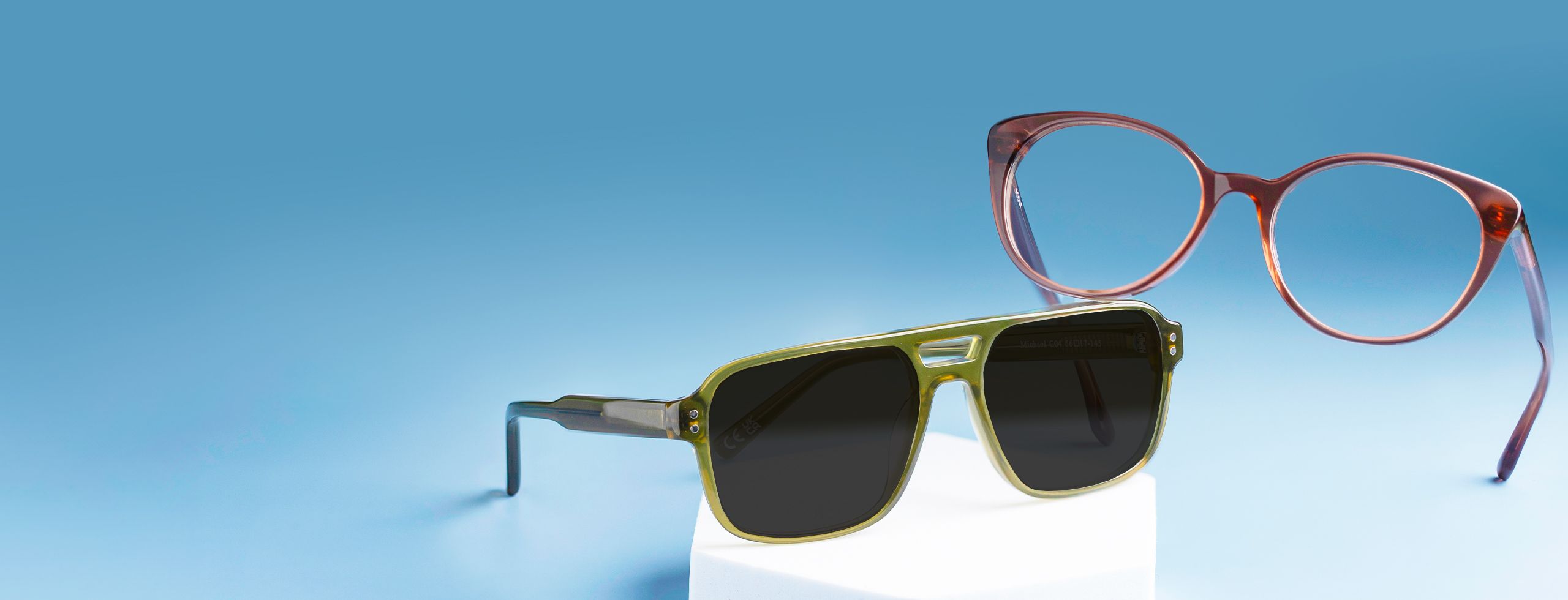 2 pairs of frames