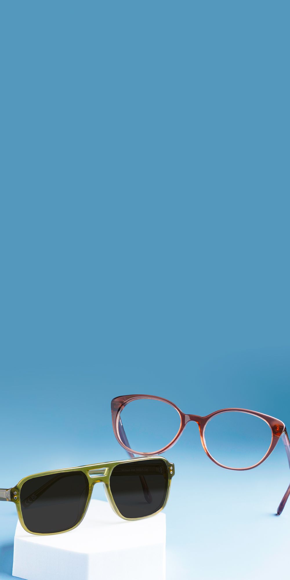 2 pairs of frames